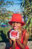 إي إم إس، جوارب، عيد ميلاد سعيد