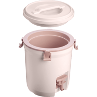 إبريق مياه ستانلي Fast-Flow – سعة 7.5 لتر / 2 جالو...