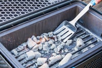 مجرفة رماد وفحم نوماد