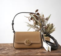 شنطة توري بورش