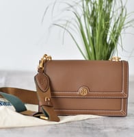 شنطة توري بورش