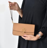 شنطة توري بورش