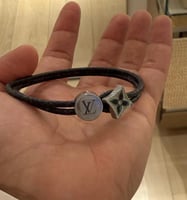 سوار لويس رجالي