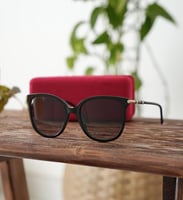 نظارة كارولينا هريرا