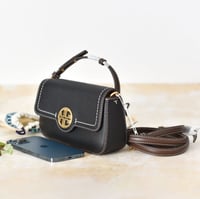 شنطة توري بورش