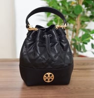 شنطة توري بورش