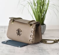 شنطة روبرتو كفالي