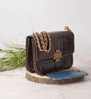 شنطة توري بورش