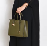 شنطة مارك جاكوبس