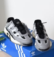 جزمة اديداس