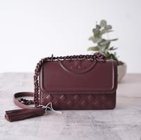 شنطة توري بورش