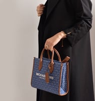 شنطة مايكل كورس