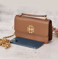 شنطة توري بورش