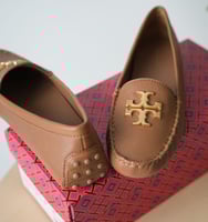 جزمة توري بورش