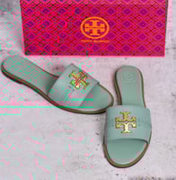 حذاء توري بورش