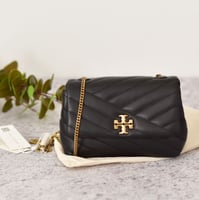 شنطة توري بورش