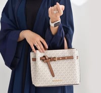 شنطة مايكل كورس