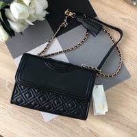 شنطة توري بورش