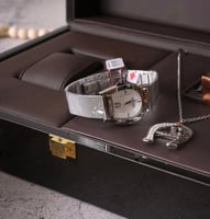 طقم ساعة اقنر الماس مع السلسال والحلق