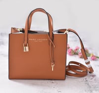 شنطة مارك جاكوبس