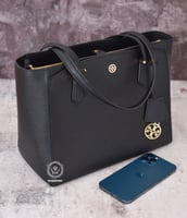 شنطة توري بورش