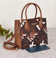 شنطة مايكل كورس