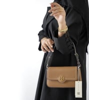 شنطة توري بورش