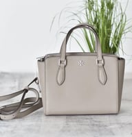 شنطة توري بورش