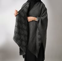 شال مايكل كورس