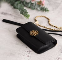 شنطة توري بورش