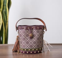 شنطة توري بورش