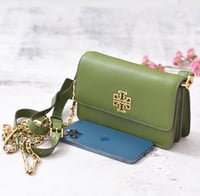 شنطة توري بورش