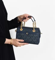 شنطة مايكل كورس السلسله فضي