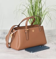 شنطة توري بورش