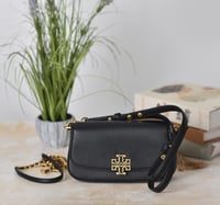 شنطة توري بورش