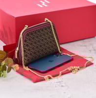 شنطة كارولينا هريرا