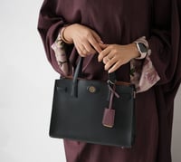 شنطة توري بورش