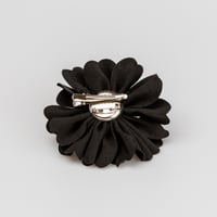 مشبك شعر عصري