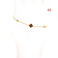 اسوارة بطابع الوردة