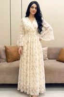 فستان مكسي بطبعة زهري