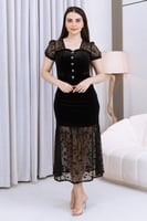 طقم تنورة وبلوزة أسود