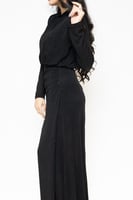 فستان اسود بكريستالات