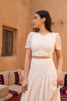 طقم تنورة وبلوزة وردي فاتح