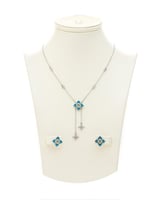 طقم بطابع الوردة