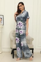 طقم بطبعة ورد