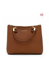 شنطه نسائي سيزون