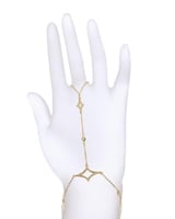 اسوارة كف بنمط النجمة الرباعية