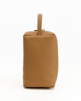 شنطة يد نسائية باللون البيج/ألوان متعددة