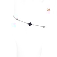 اسوارة بطابع الوردة