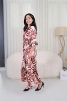 فستان مكسي أحمر